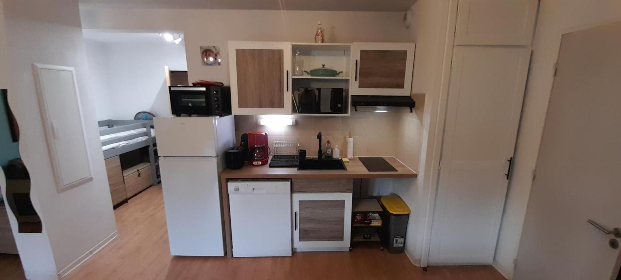 Appartement de l'isard bleu, dans résidence de tourisme 3 étoiles Lourdes Esterno foto