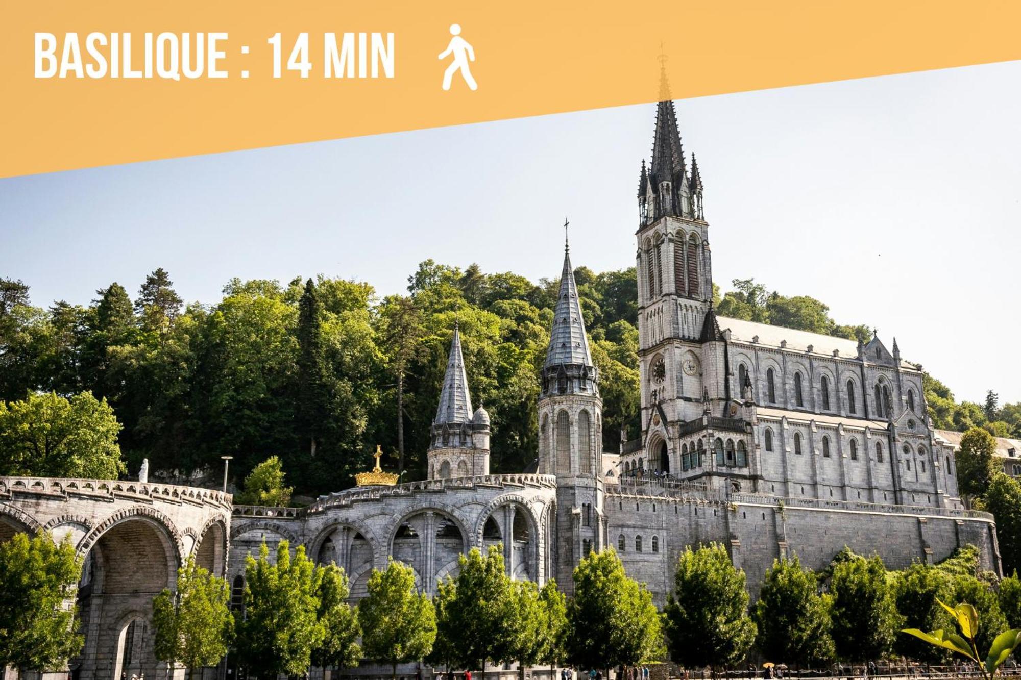Appartement de l'isard bleu, dans résidence de tourisme 3 étoiles Lourdes Esterno foto